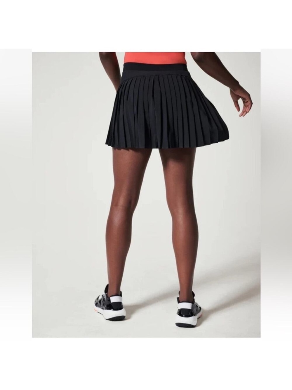 NWOT SPANX Get Moving Black Pleated Athletic Skort Size Small Tennis Pickleball